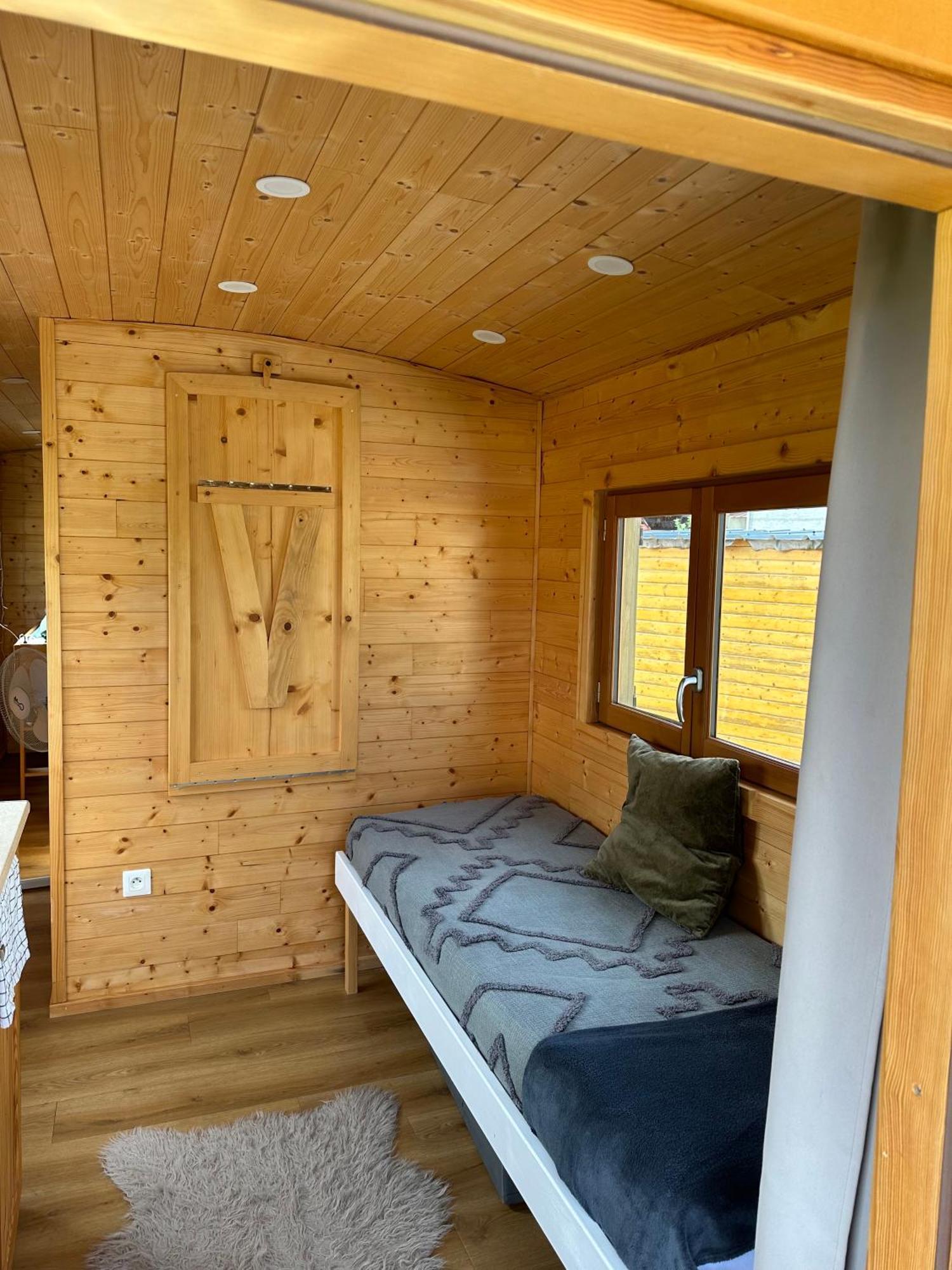 Chez Celia, Roulotte En Champagne Villa Fleury-la-Riviere Dış mekan fotoğraf